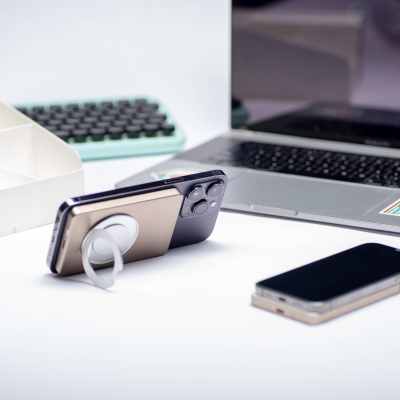 magnetic wireless power bank