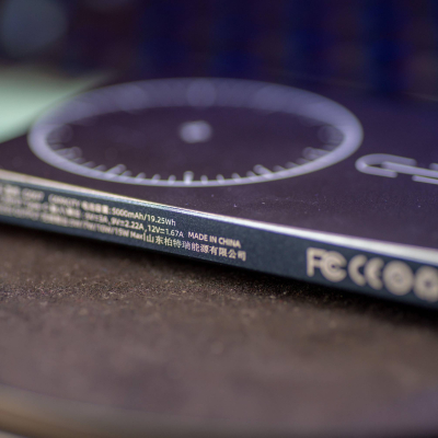 banque d'alimentation magnétique sans fil