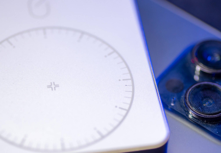 Wireless Magnetic Power Bank